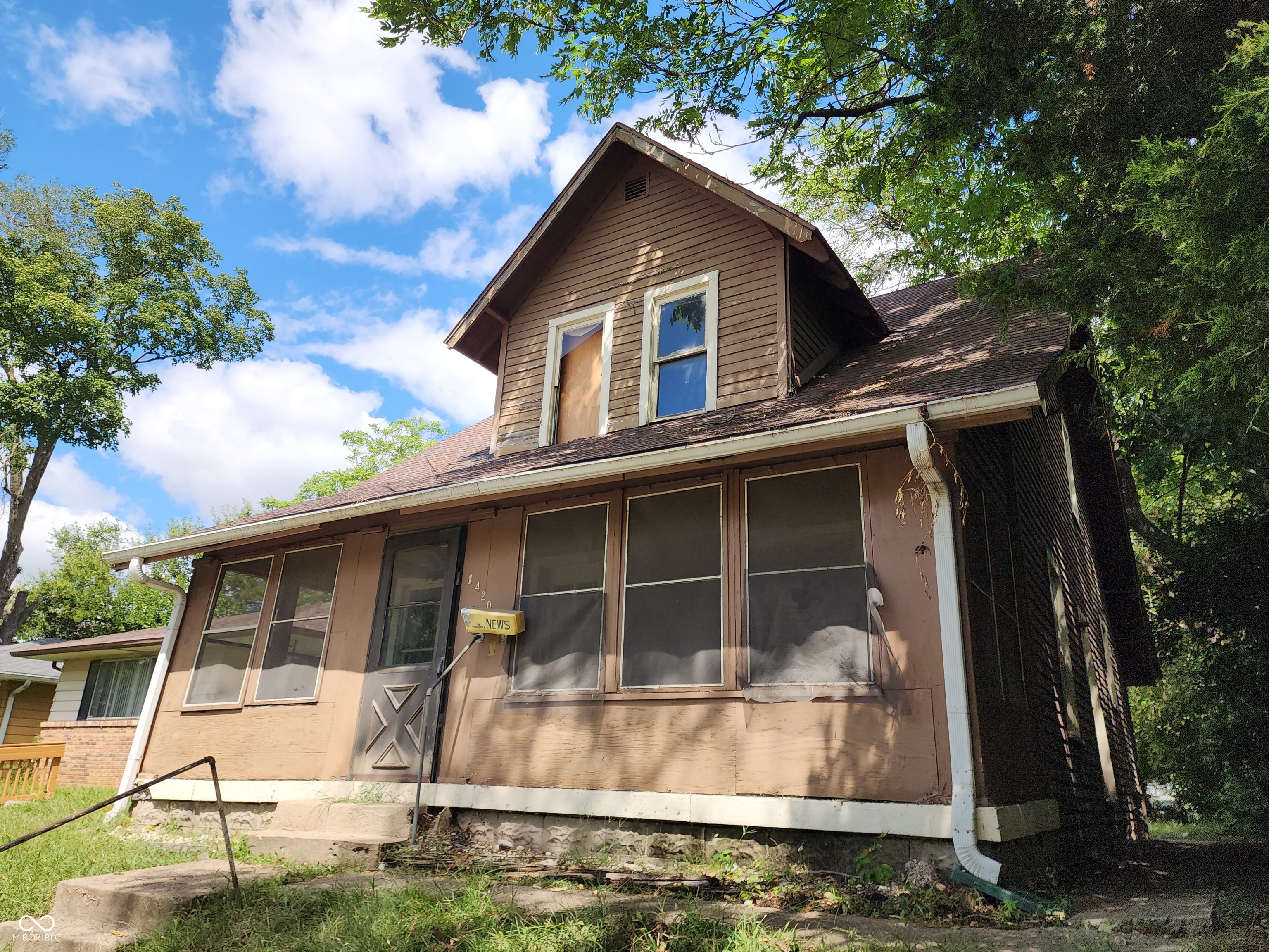 1420 W 23rd Street