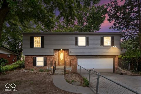 Photo of 9115 E Washington Street, Indianapolis, IN 46229 (MLS # 22102107)