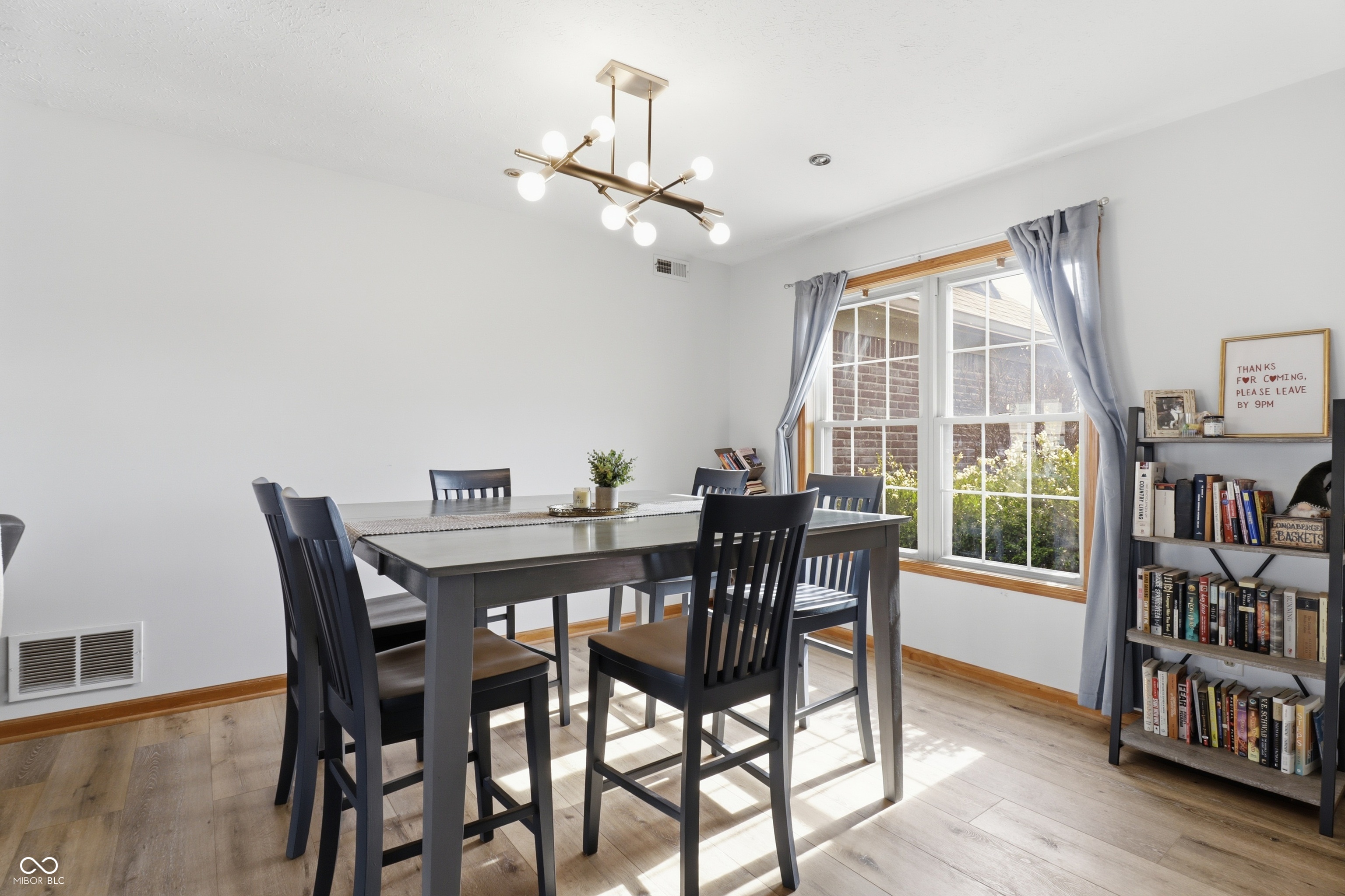 7144 Sunset Point Drive