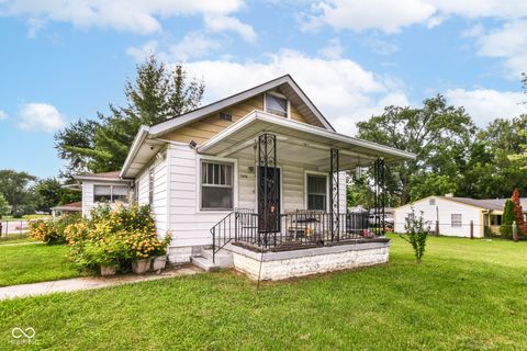 Photo of 2656 Westbrook Avenue, Indianapolis, IN 46241 (MLS # 22113313)