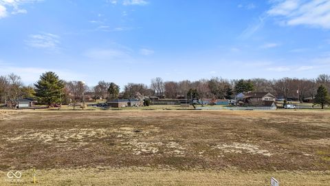 2687 S Kings Way New Palestine IN 46163