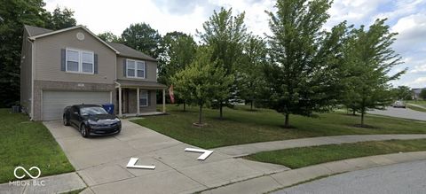 Photo of 8402 Ligonier Drive, Indianapolis, IN 46113 (MLS # 22083335)