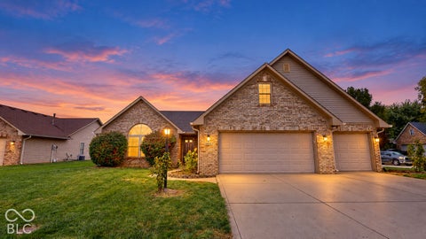 Photo of 1404 Mahony Court, Indianapolis, IN 46217 (MLS # 22131535)