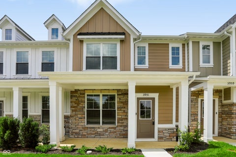 Photo of 3951 Sandpiper Way, Brownsburg, IN 46112 (MLS # 22096423)