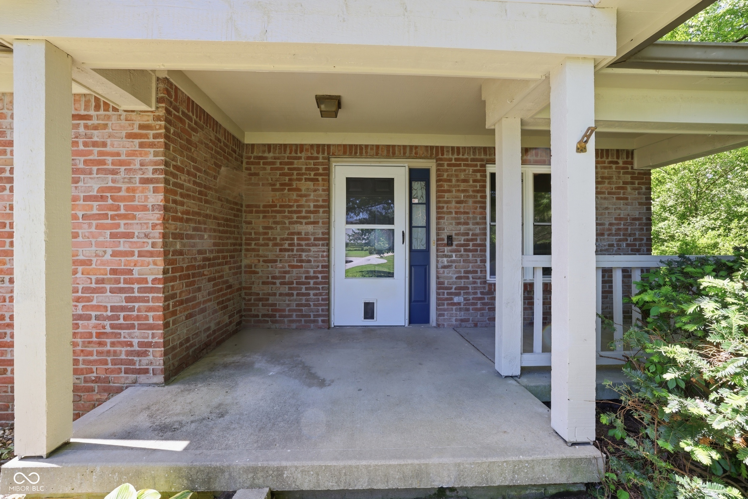 1161 W Willow Run Court