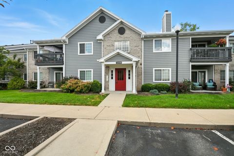 Photo of 12598 Tennyson Lane # 102, Carmel, IN 46032 (MLS # 22060650)