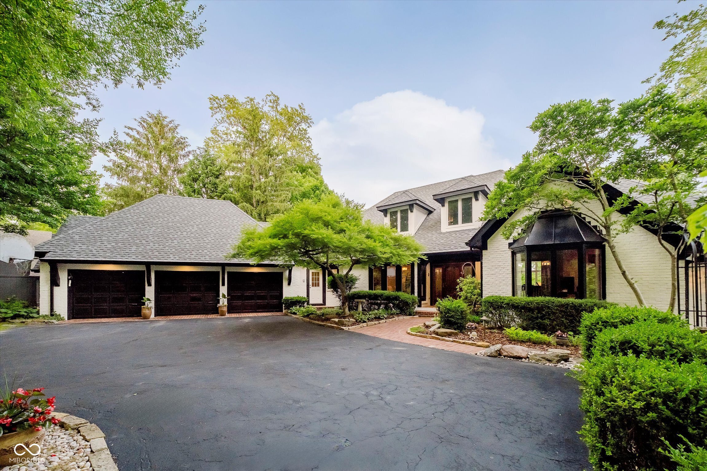 8301 Reef Court
