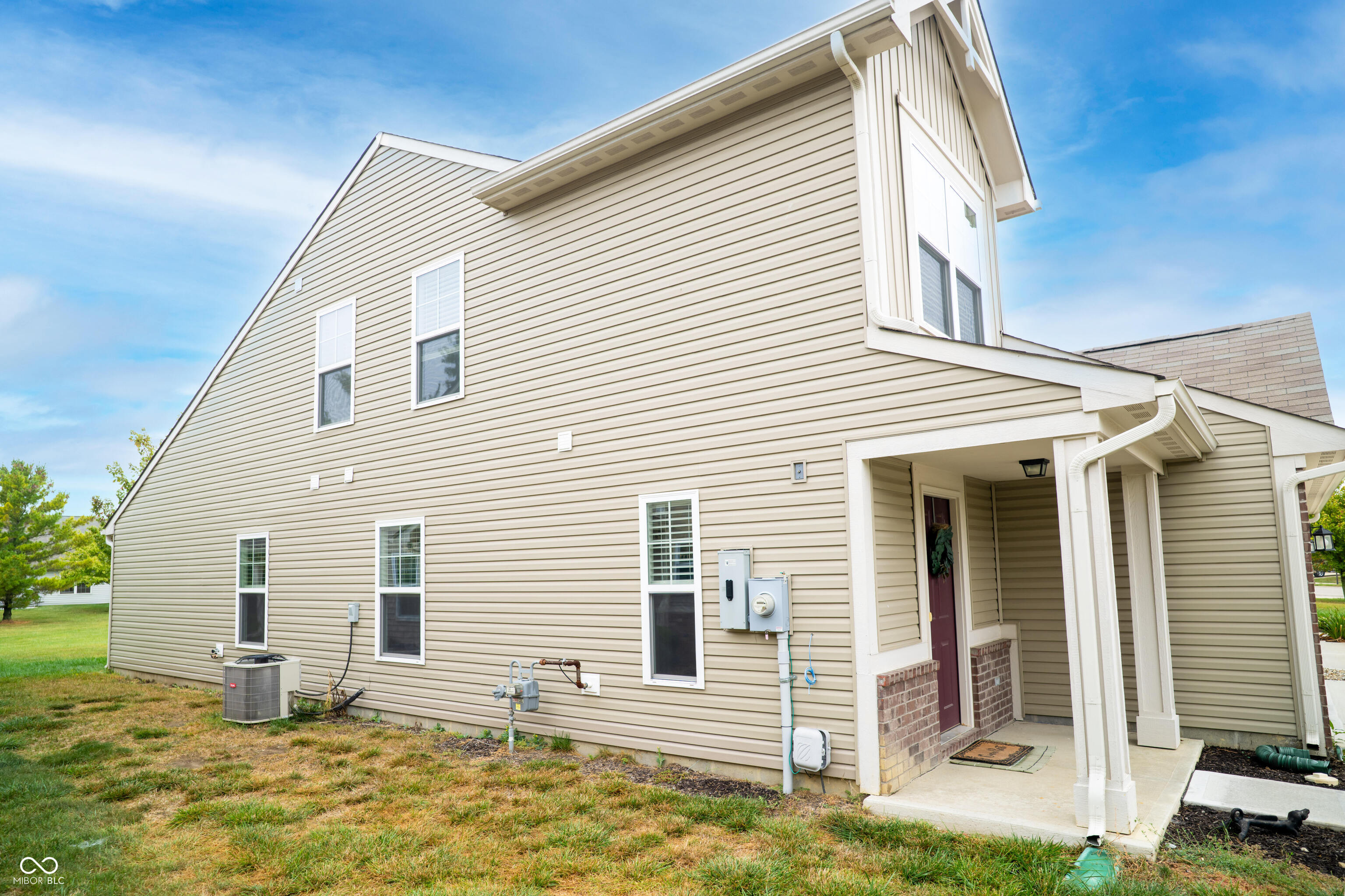 1226 Arlington Drive