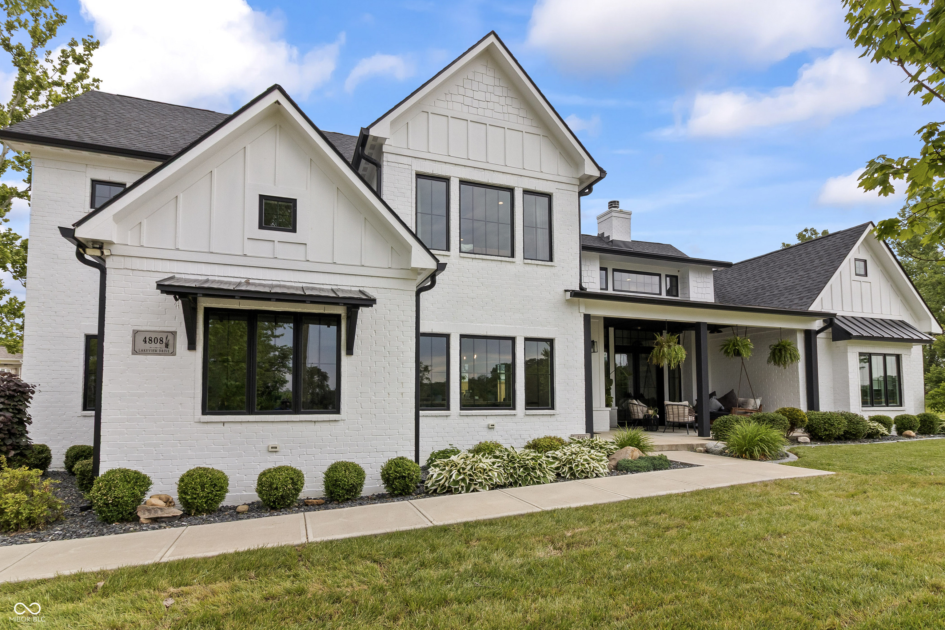 4808 Lakeview Drive