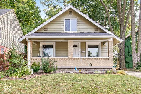 Photo of 4625 Rookwood Avenue, Indianapolis, IN 46208 (MLS # 22061227)