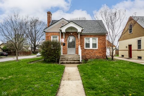 Photo of 1502 N Linwood Avenue, Indianapolis, IN 46201 (MLS # 22093425)