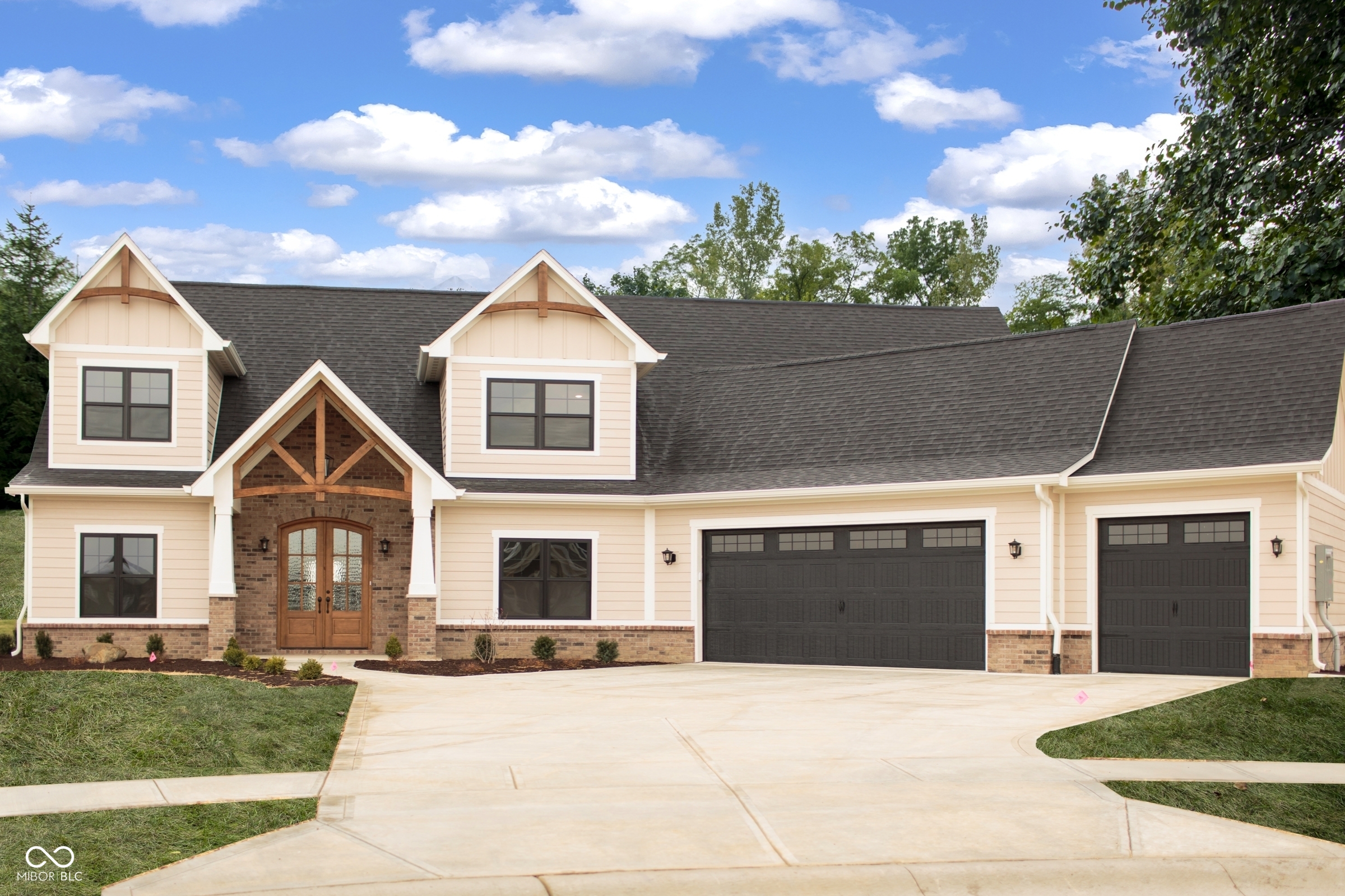 Photo 1 of 60 — 13562 Creekridge Lane, Fishers, IN 46055