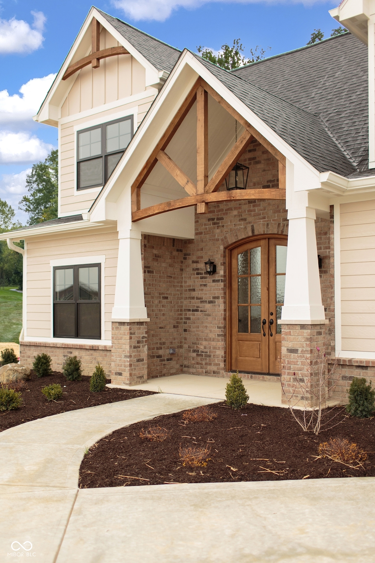 13562 Creekridge Lane