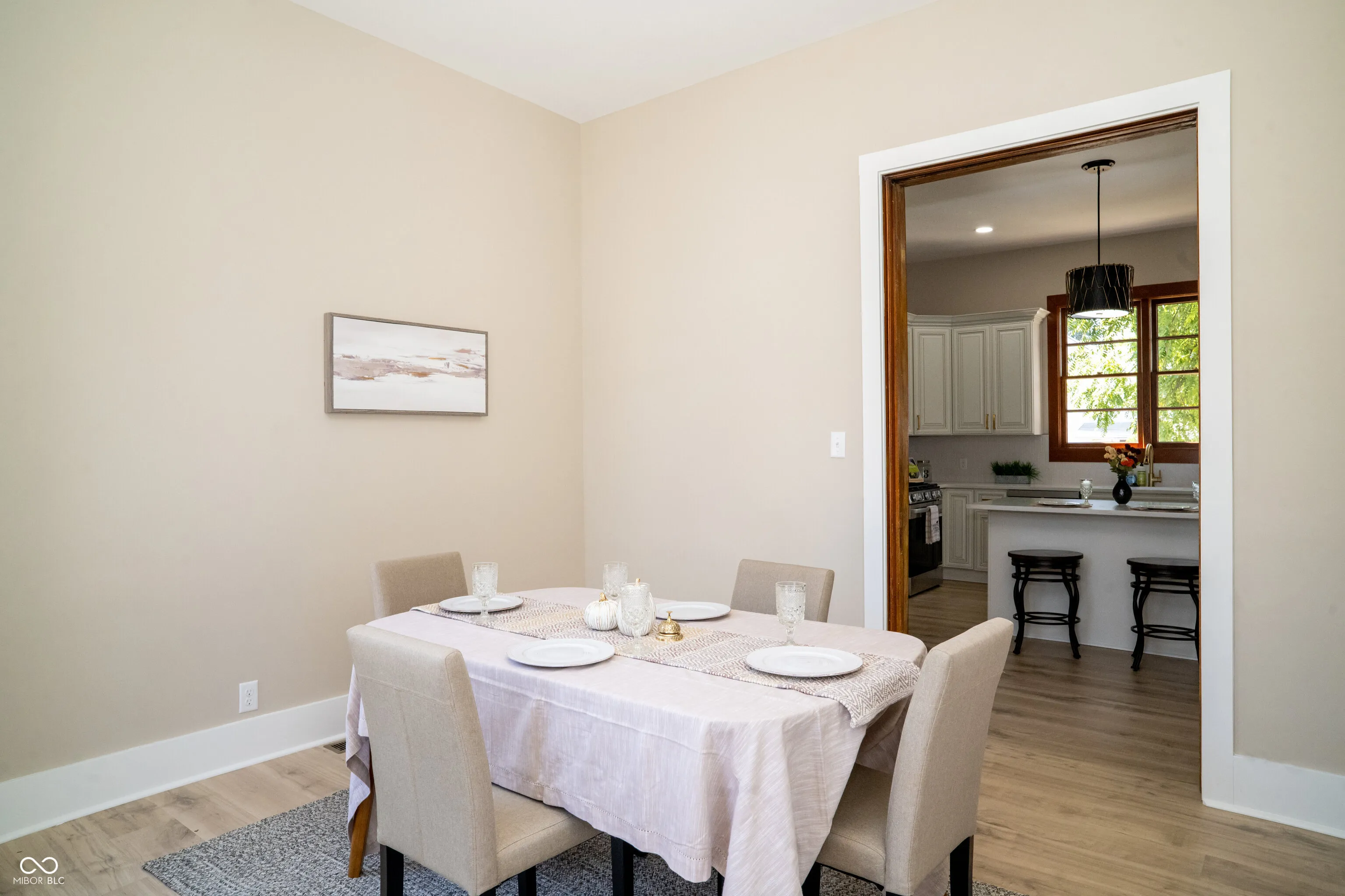 Franklin, Indiana 46131, United States, 4 Bedrooms Bedrooms, ,3 BathroomsBathrooms,Residential,Pending,212614