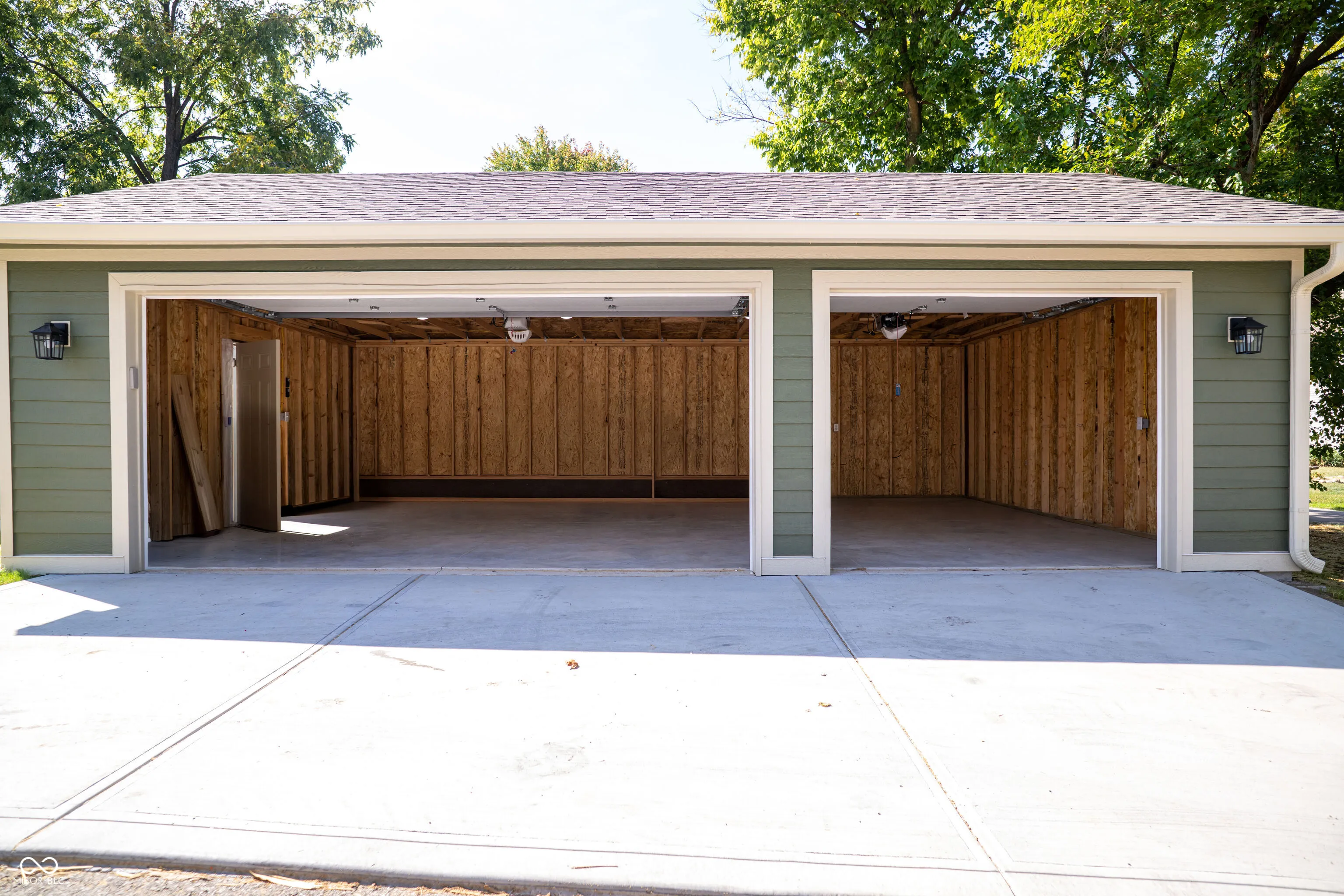 Franklin, Indiana 46131, United States, 4 Bedrooms Bedrooms, ,3 BathroomsBathrooms,Residential,Pending,212614