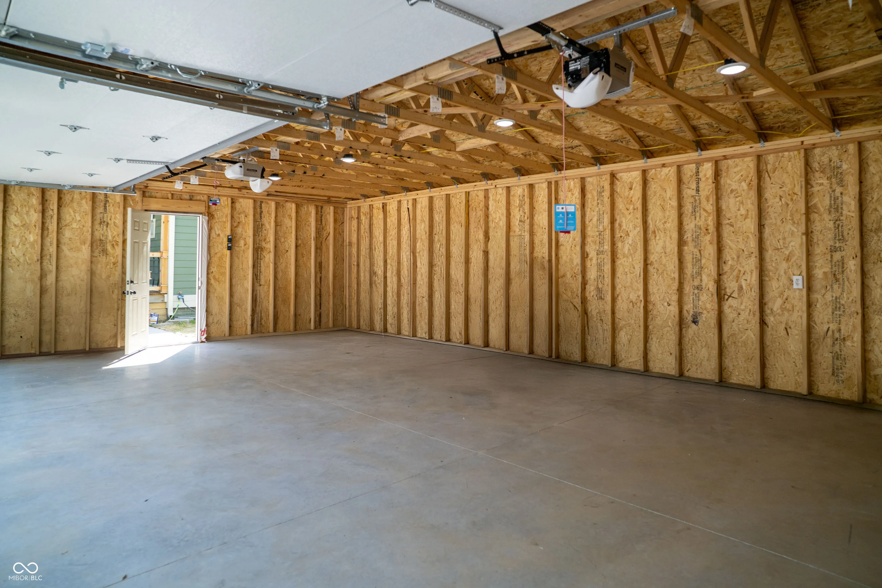 Franklin, Indiana 46131, United States, 4 Bedrooms Bedrooms, ,3 BathroomsBathrooms,Residential,Pending,212614