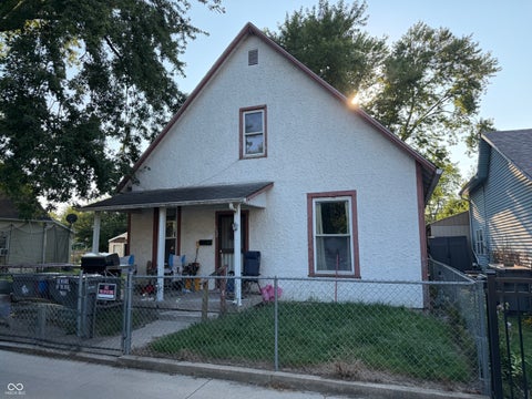 Photo of 1152 N Centennial Street, Indianapolis, IN 46222 (MLS # 22124537)