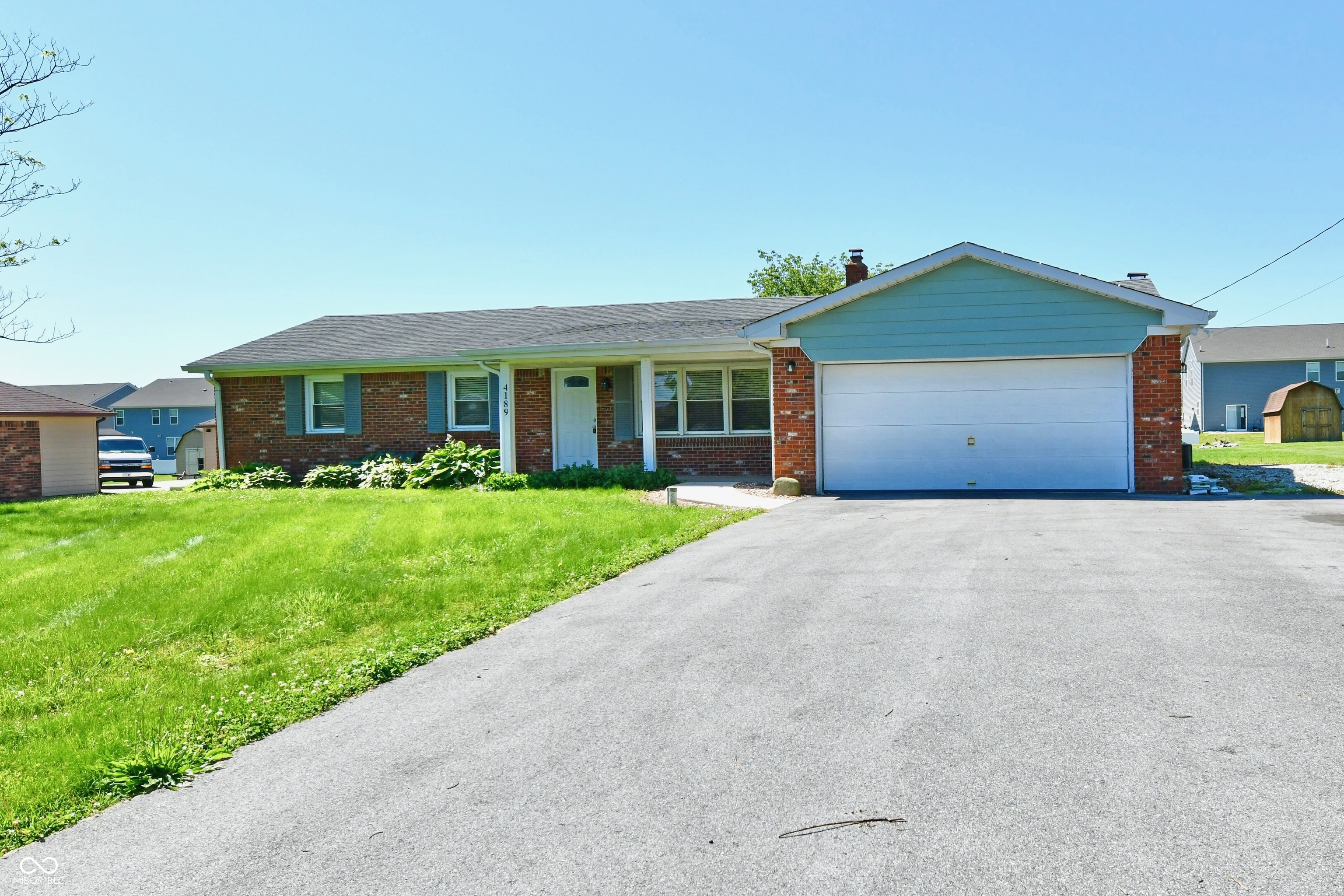 4189 E County Road 100 N