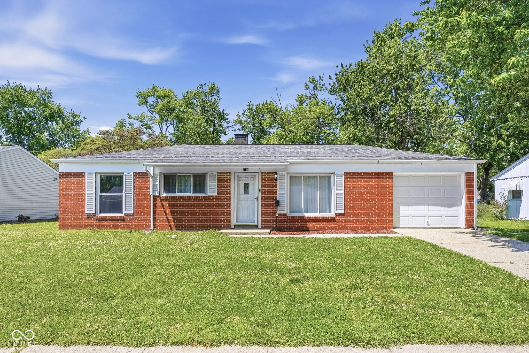 2746 Streamside Drive