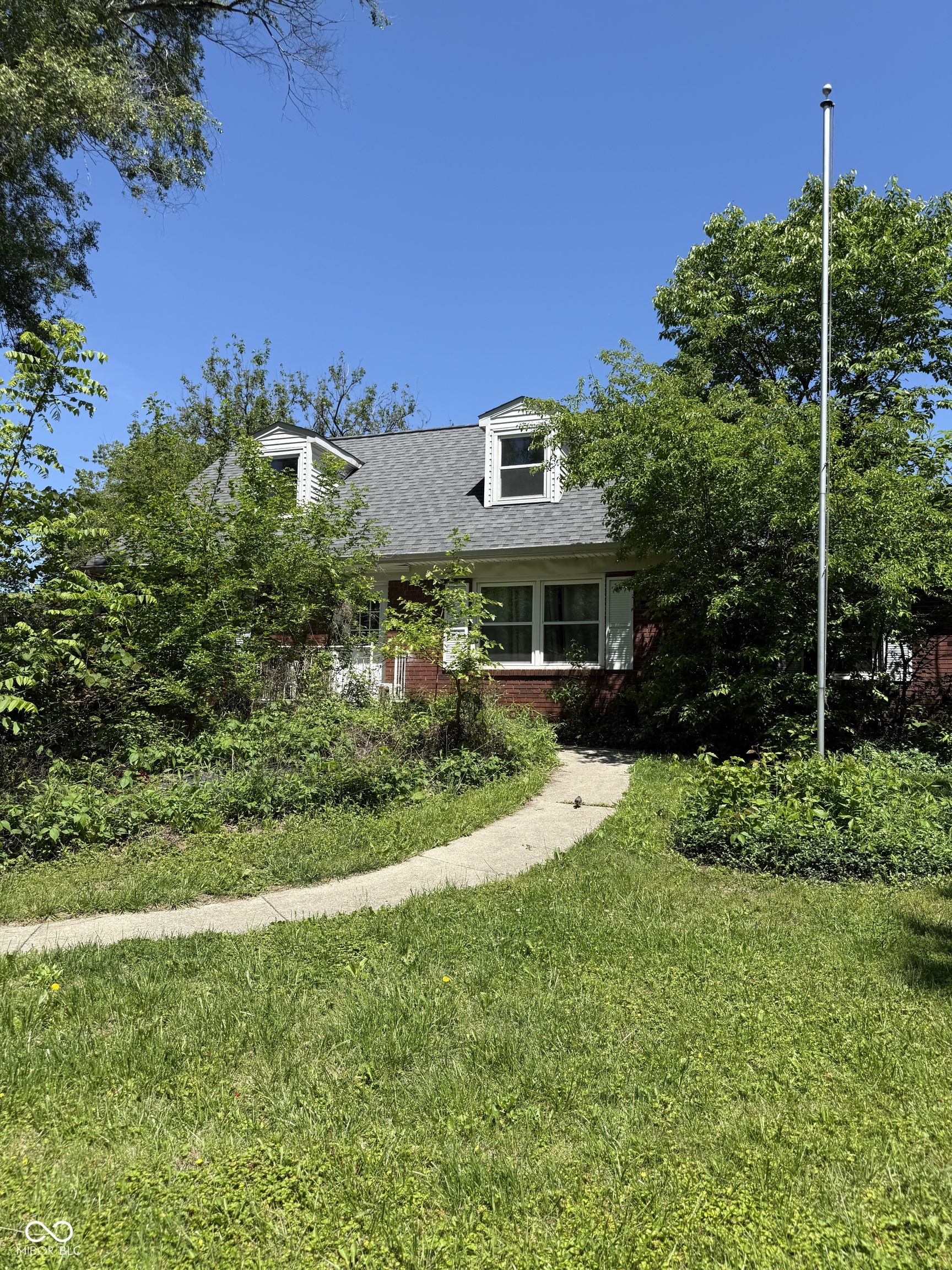 3526 E 50th Street