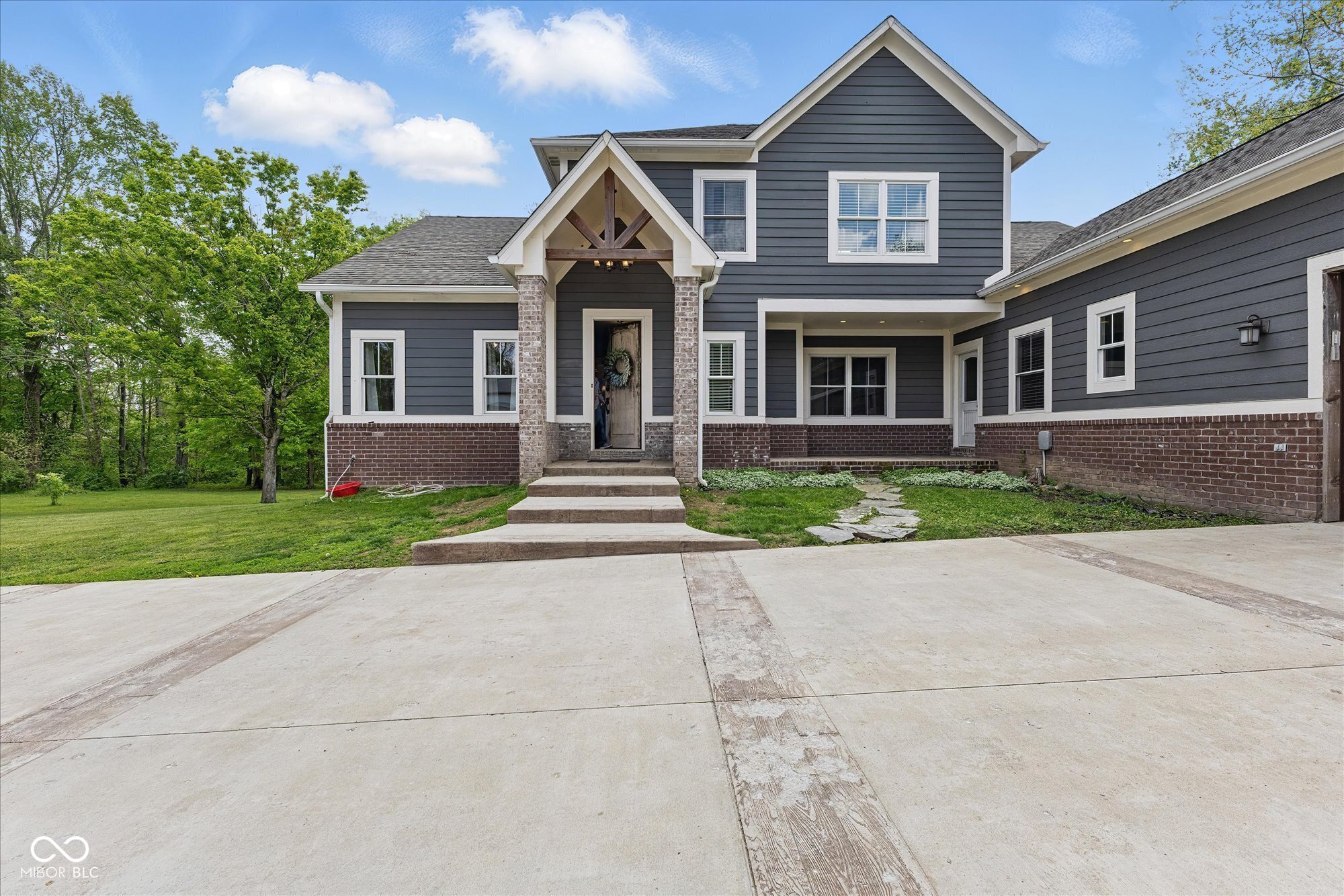 1490 N County Road 50 E