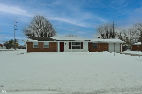 Photo of 991 Hugo Street, Indianapolis, IN 46229 (MLS # 22083044)