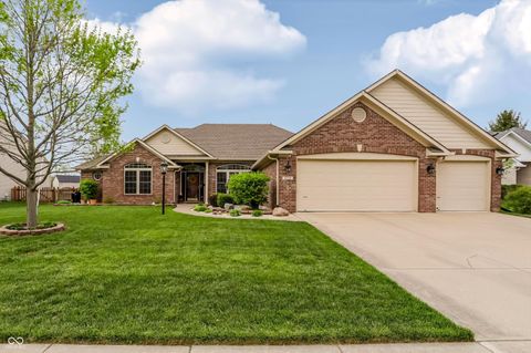 Photo of 8130 Grassy Meadow Court, Indianapolis, IN 46259 (MLS # 22095495)