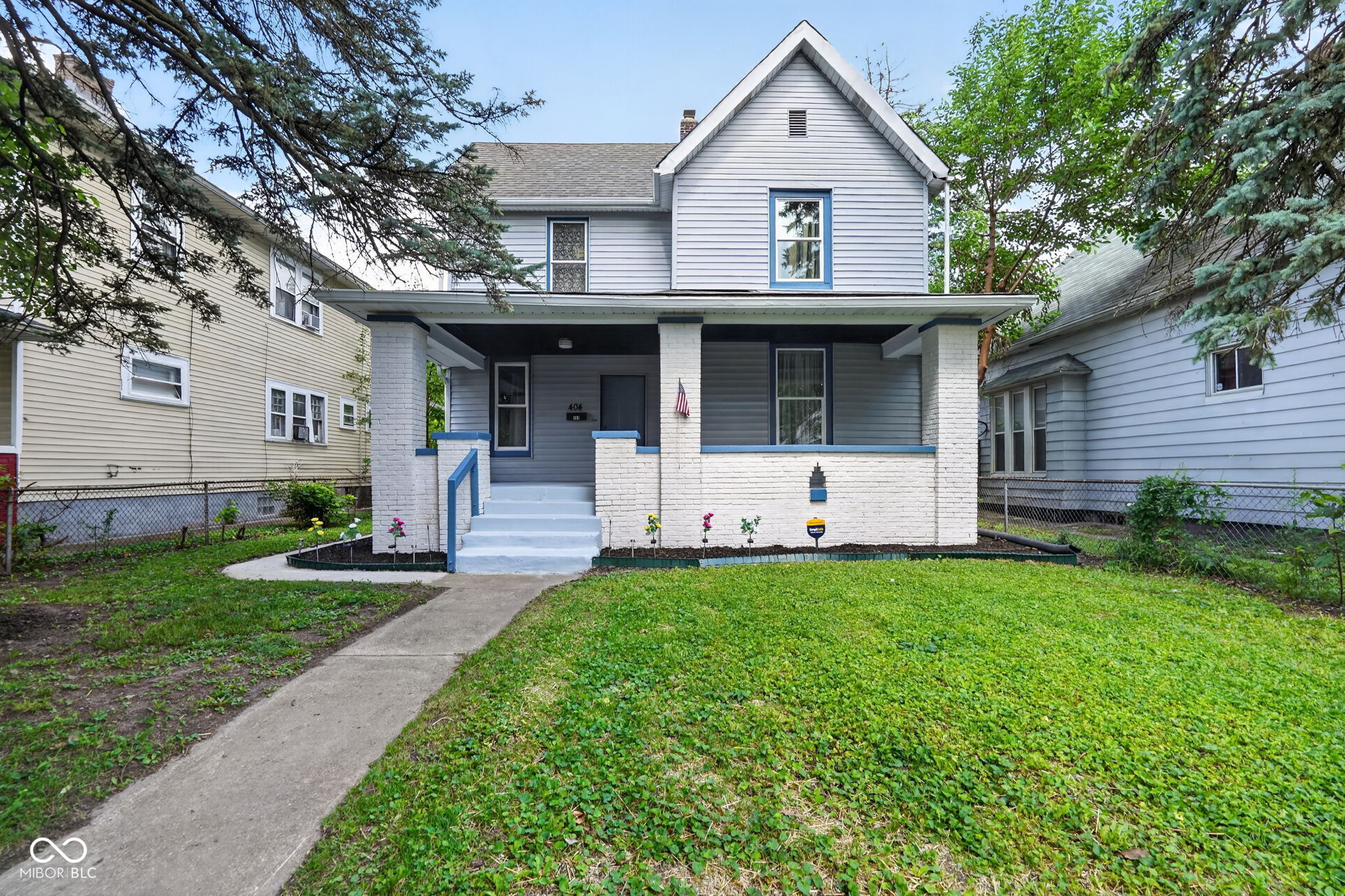 Photo 1 of 53 — 404 N Grant Avenue, Indianapolis, IN 46201