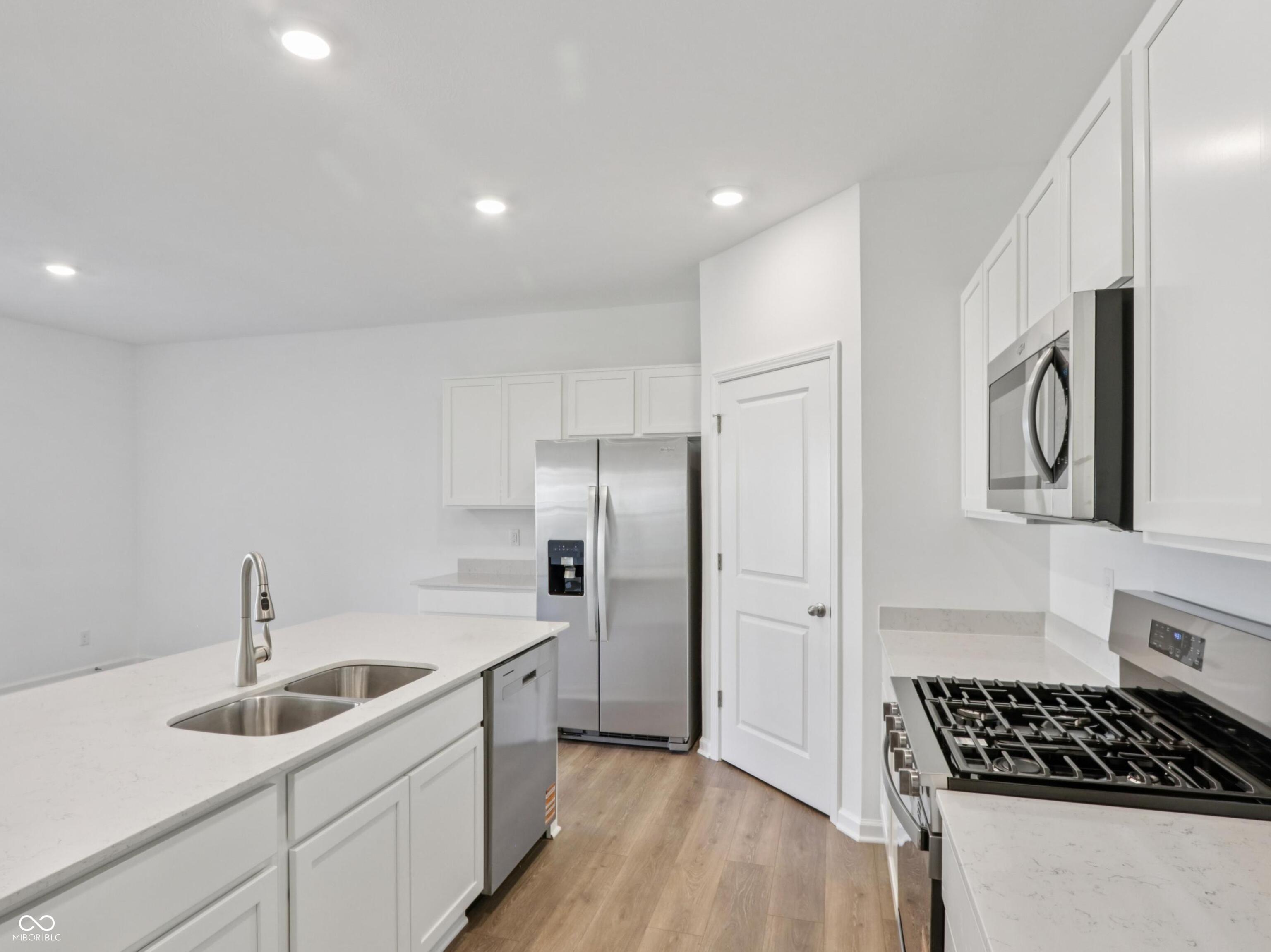 1696 Winn Court