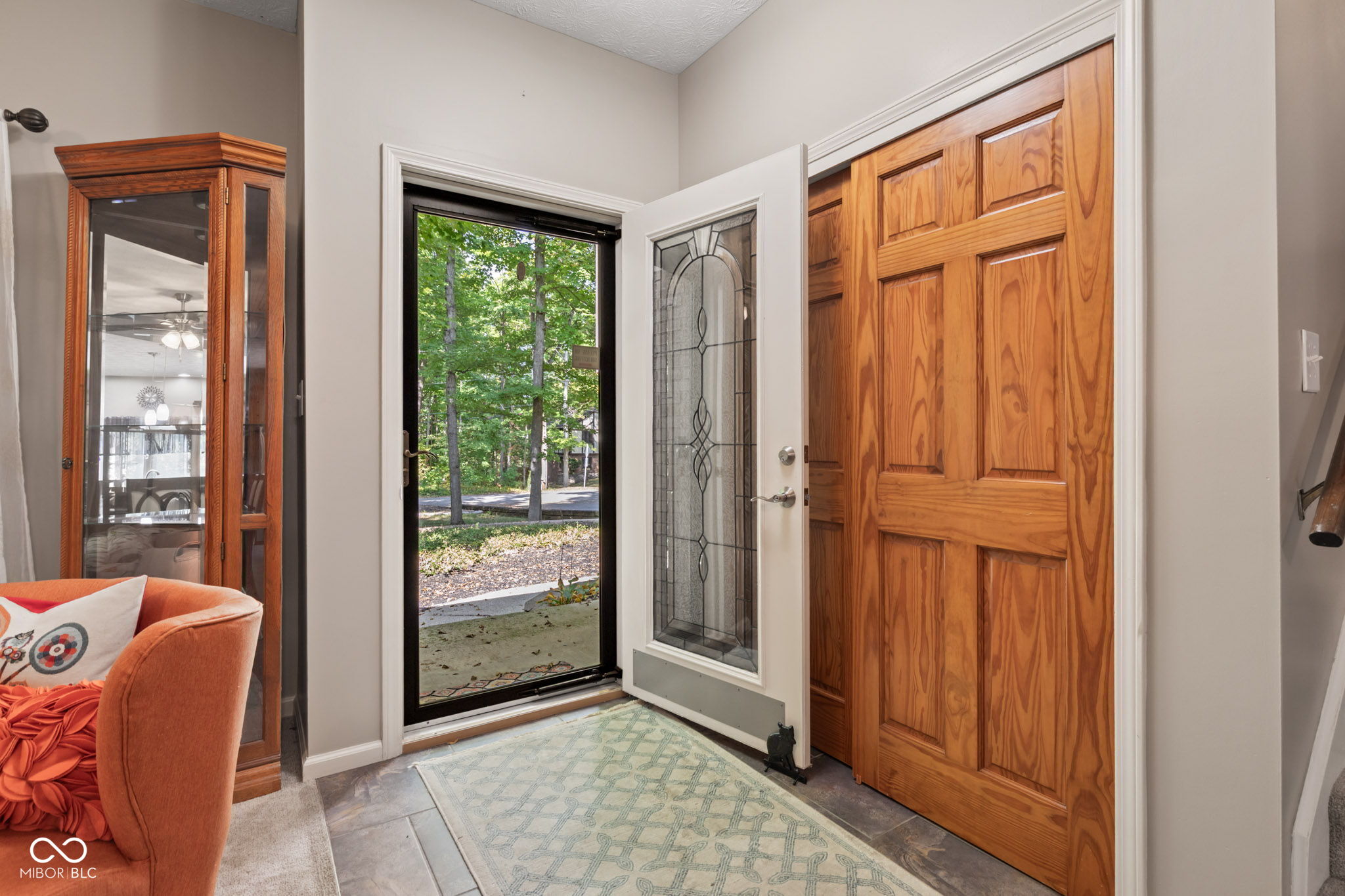 6548 Lake Forest Drive