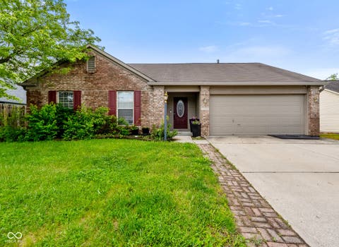 Photo of 1259 Crisfield Circle, Greenwood, IN 46142 (MLS # 22100319)