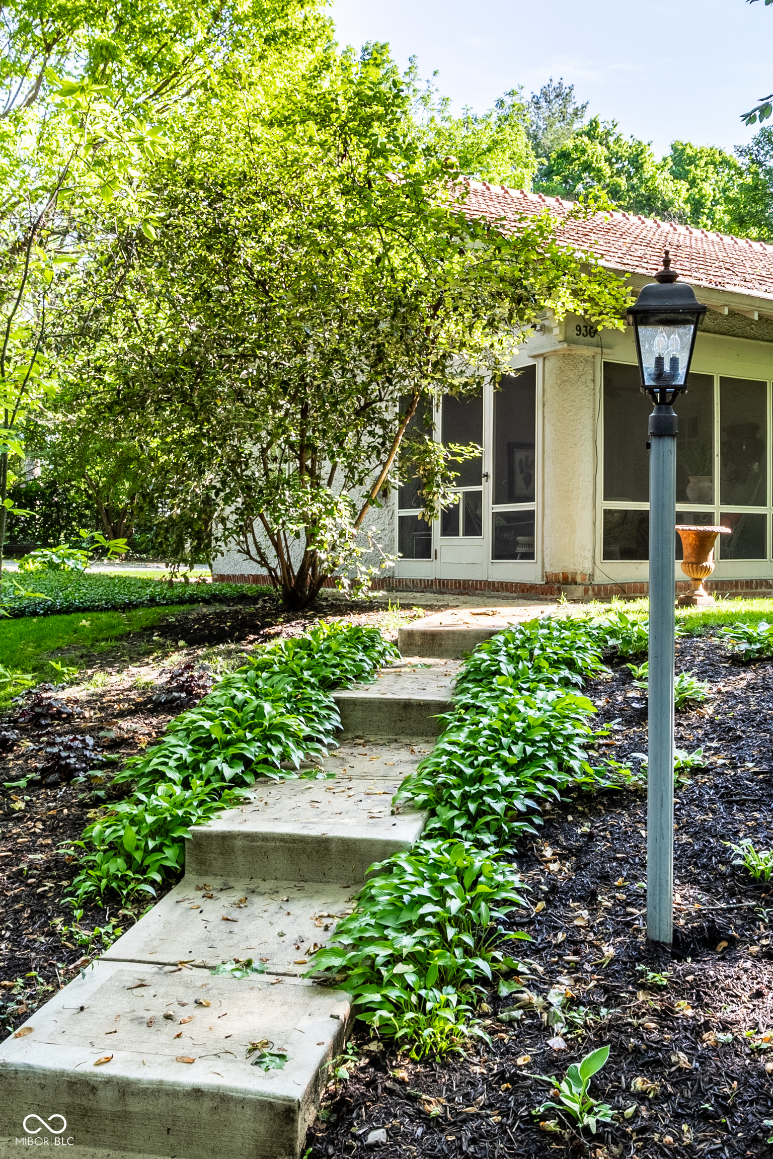 930 E 57th Street