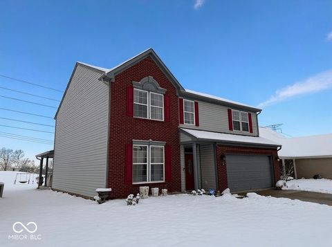 Photo of 2228 Rosswood Boulevard, Indianapolis, IN 46229 (MLS # 22075616)