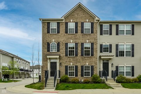 Photo of 3504 Brampton Lane, Westfield, IN 46074 (MLS # 22095704)