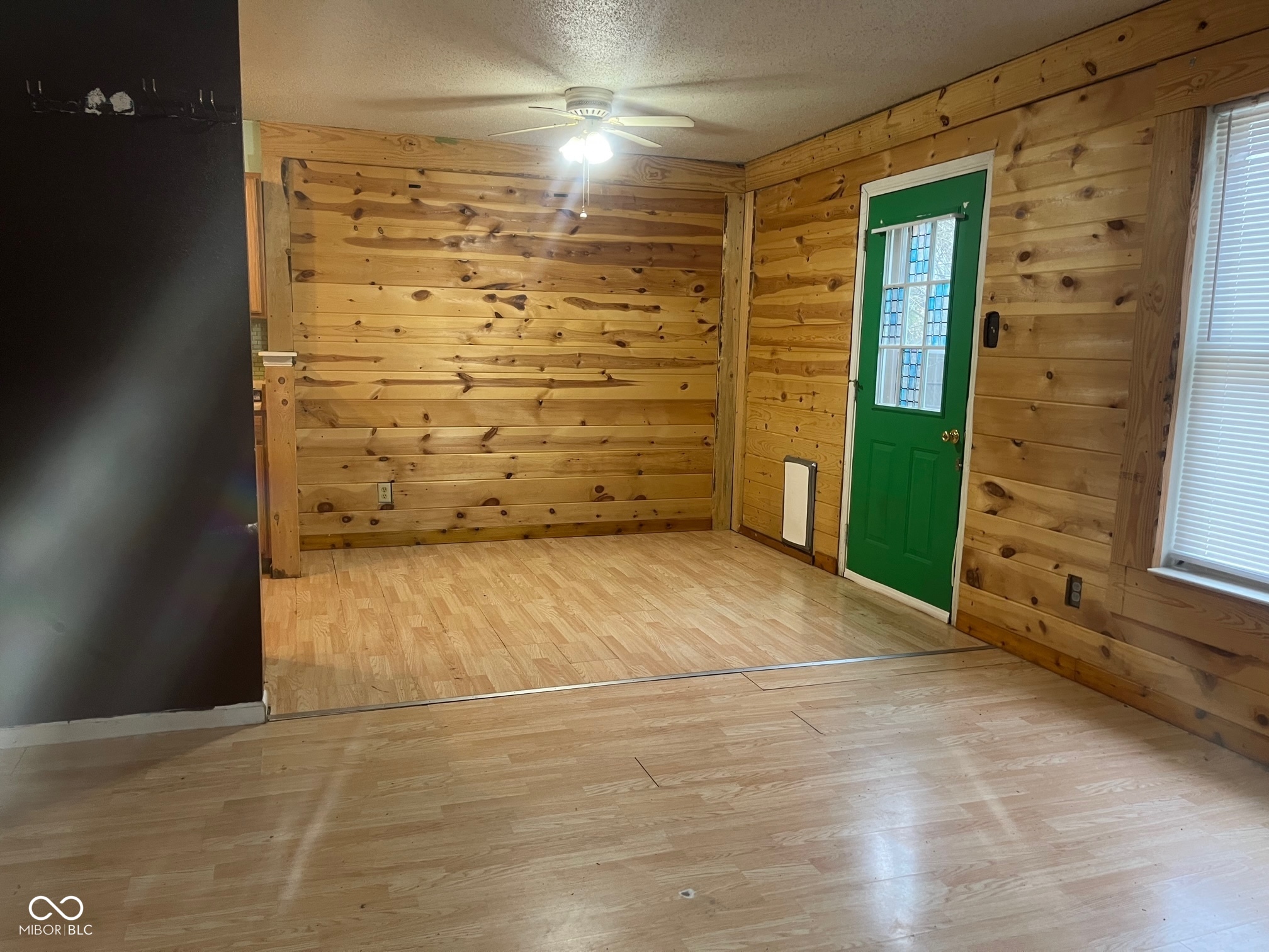 6534 Redland Way