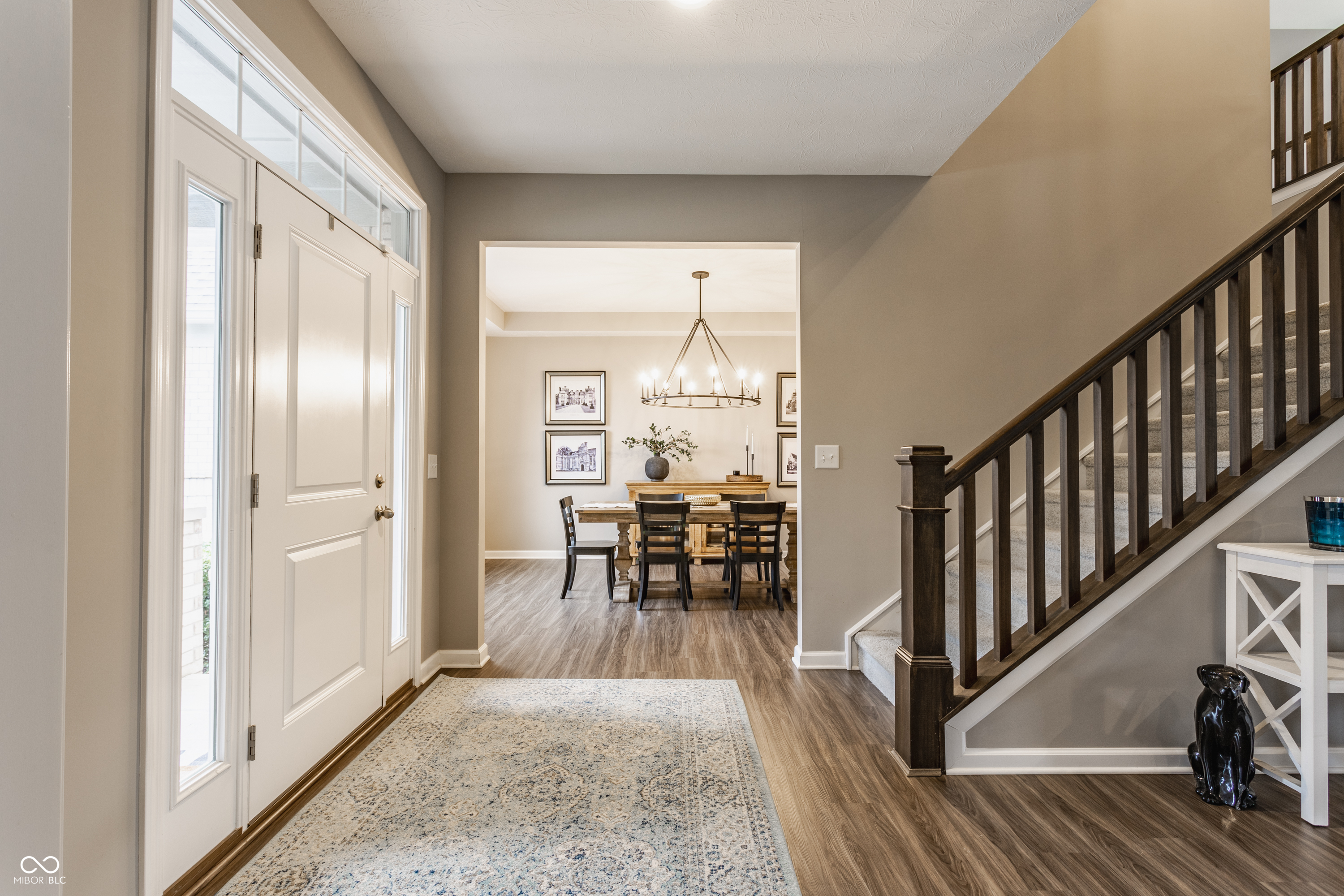 10440 Vermillion Drive