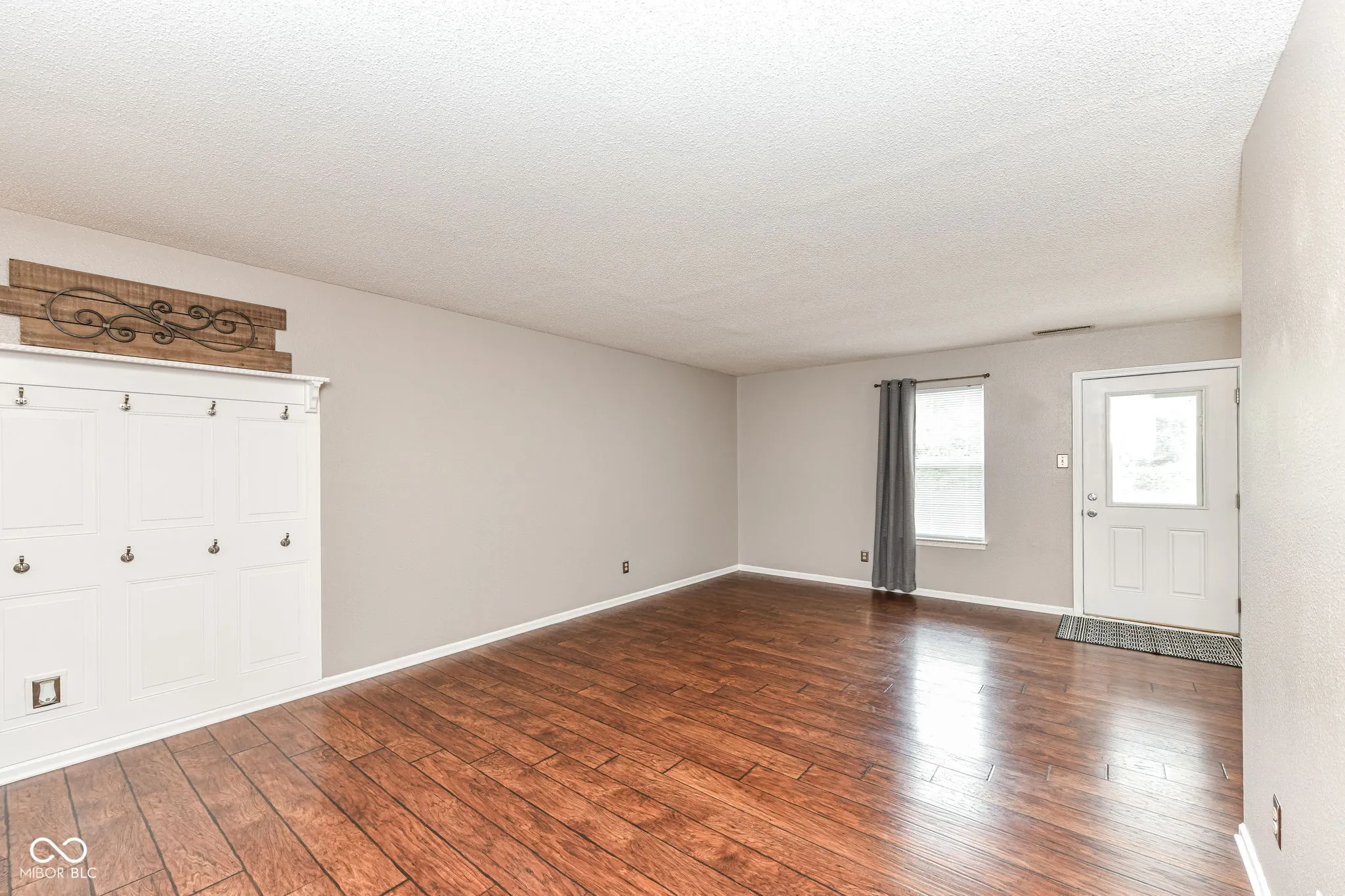 Noblesville, Indiana 46060, United States, 3 Bedrooms Bedrooms, ,3 BathroomsBathrooms,Residential,Pending,200589