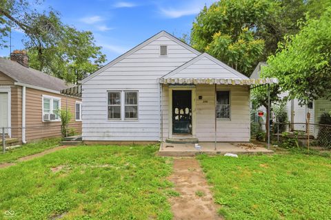 Photo of 270 S Dearborn Street, Indianapolis, IN 46201 (MLS # 22107141)