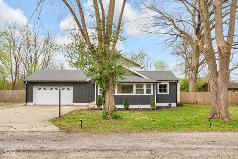 Photo of 2605 Beach Avenue, Indianapolis, IN 46240 (MLS # 22093544)