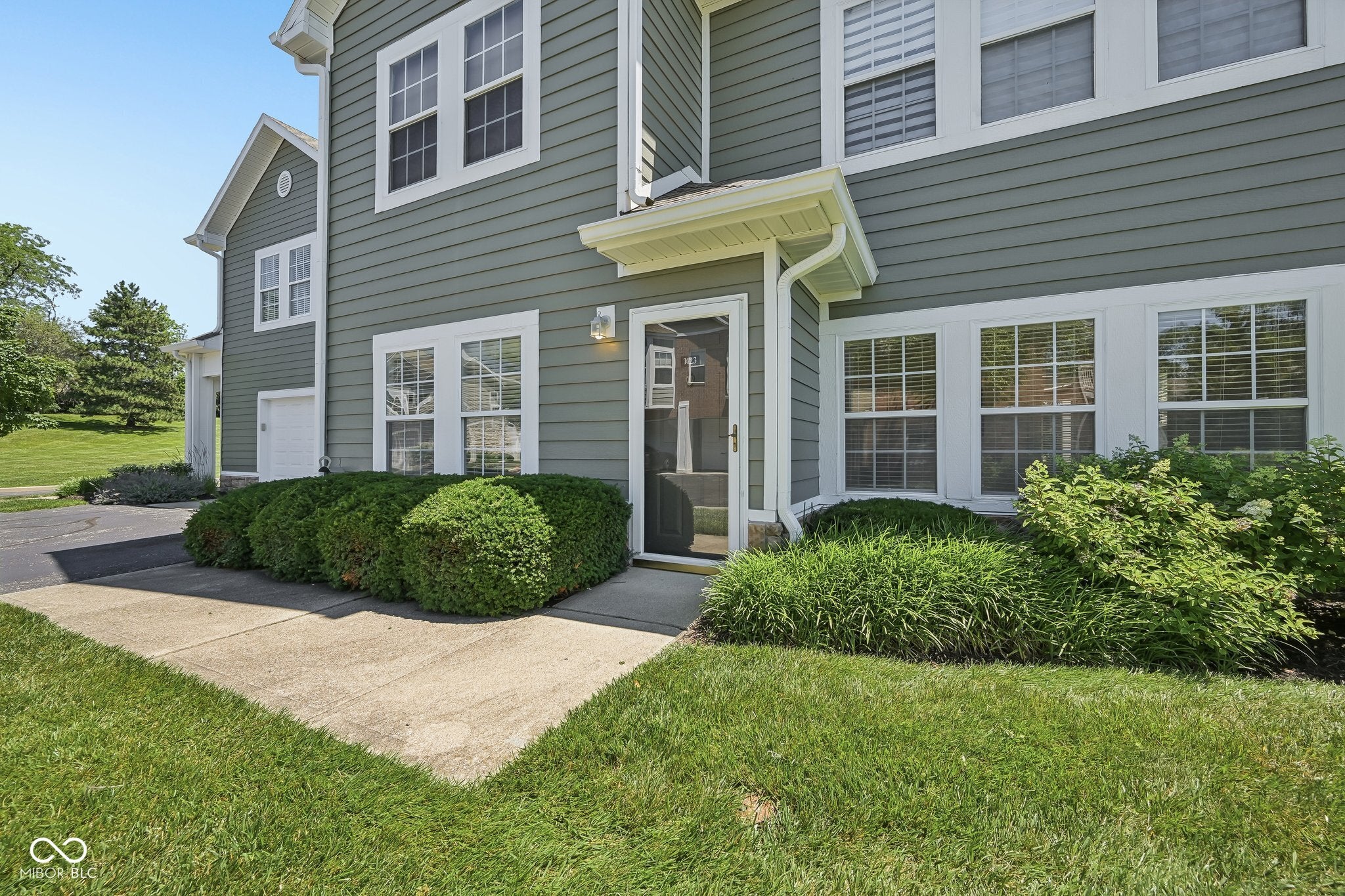 1423 Shadow Ridge Road