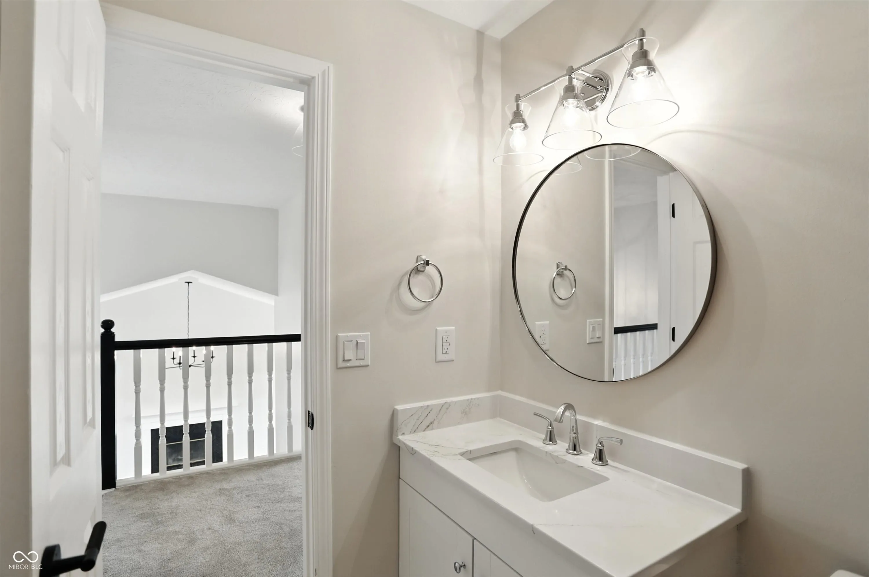 Fishers, Indiana 46038, United States, 3 Bedrooms Bedrooms, ,3 BathroomsBathrooms,Residential,Pending,159185