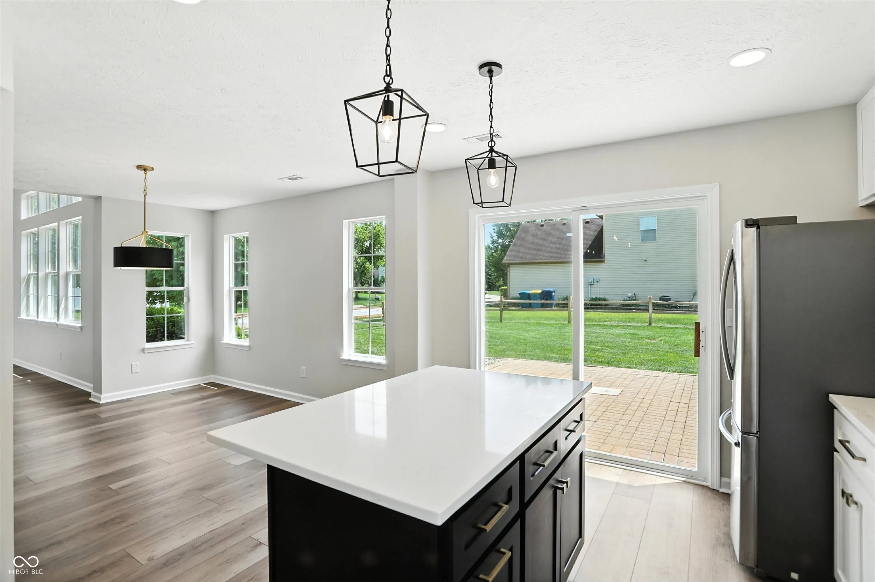 Fishers, Indiana 46038, United States, 3 Bedrooms Bedrooms, ,3 BathroomsBathrooms,Residential,Pending,159185