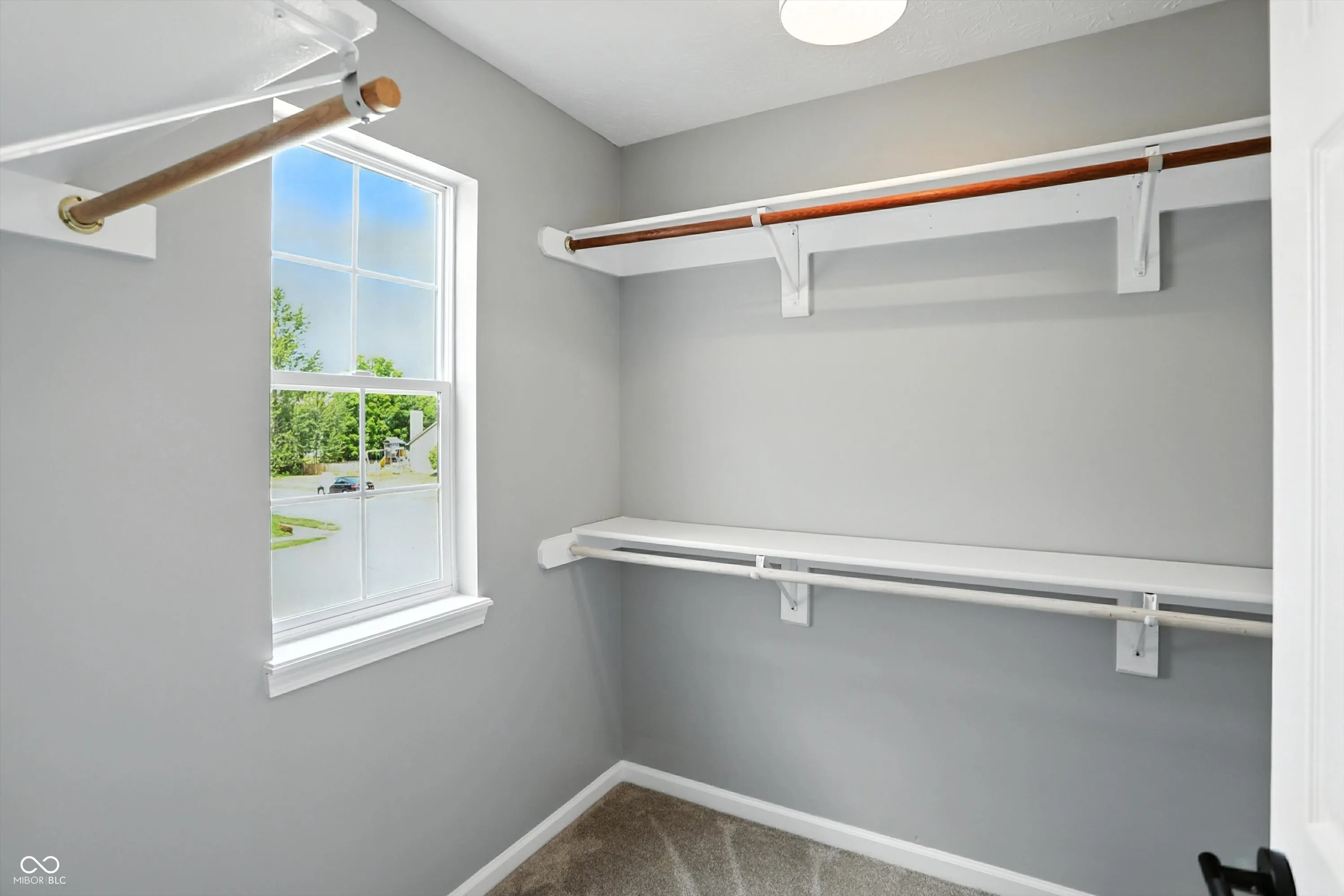 Fishers, Indiana 46038, United States, 3 Bedrooms Bedrooms, ,3 BathroomsBathrooms,Residential,Pending,159185