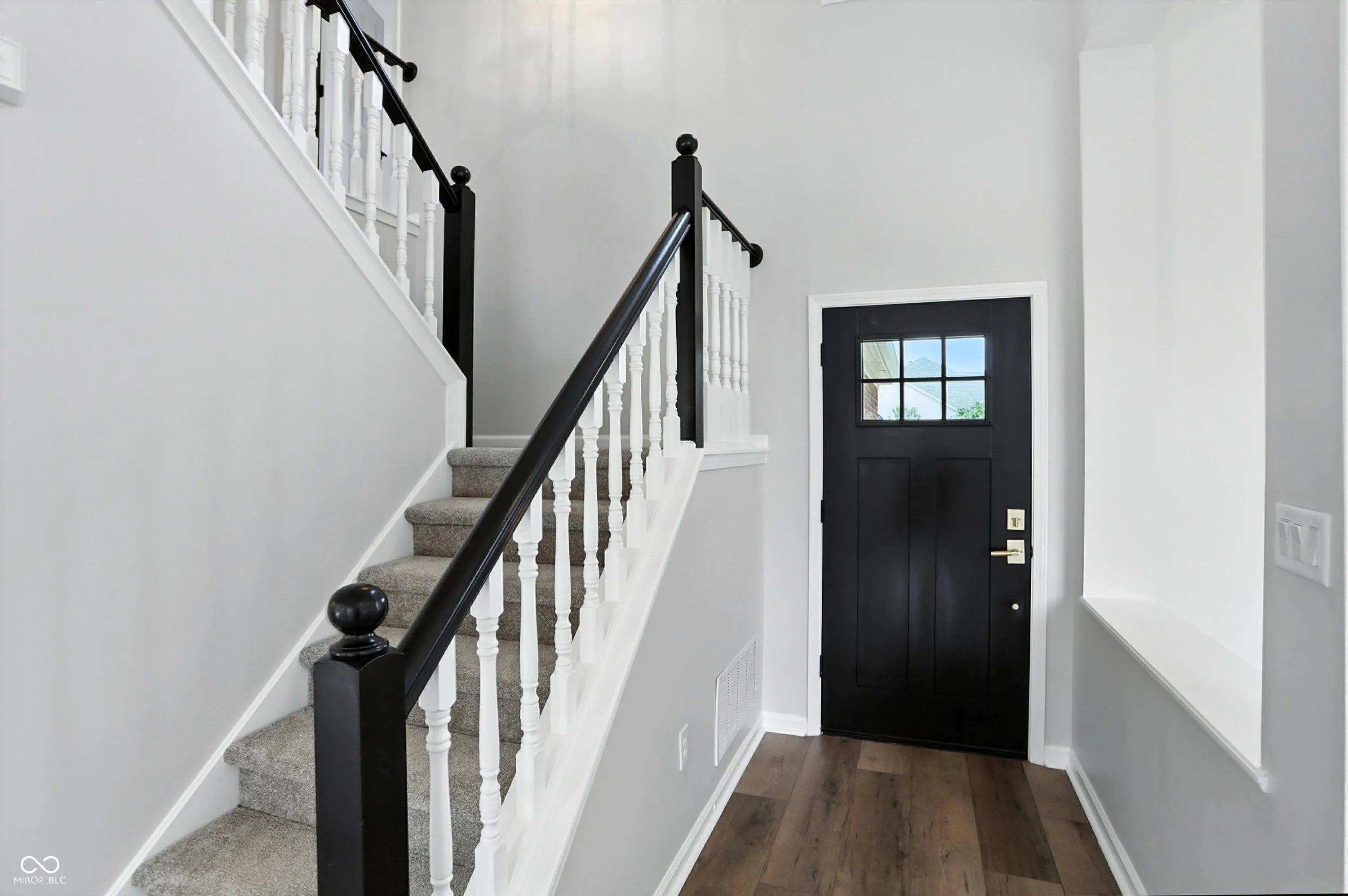 Fishers, Indiana 46038, United States, 3 Bedrooms Bedrooms, ,3 BathroomsBathrooms,Residential,Pending,159185