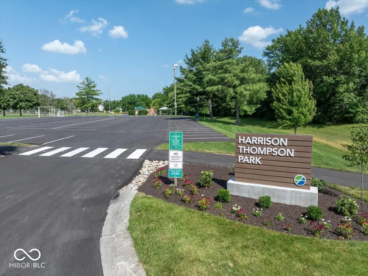 Fishers, Indiana 46038, United States, 3 Bedrooms Bedrooms, ,3 BathroomsBathrooms,Residential,Pending,159185