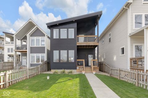 Photo of 705 Prospect Street, Indianapolis, IN 46203 (MLS # 22080999)