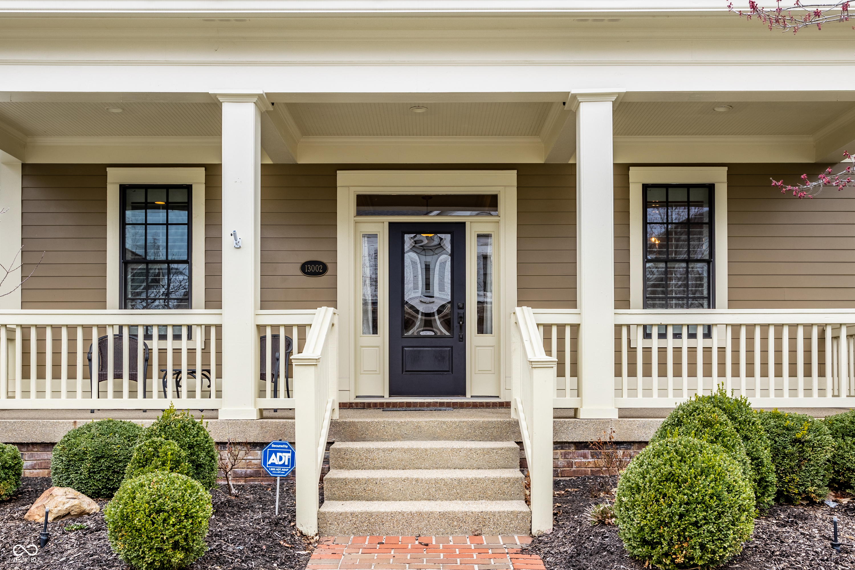 13002 Deerstyne Green Street