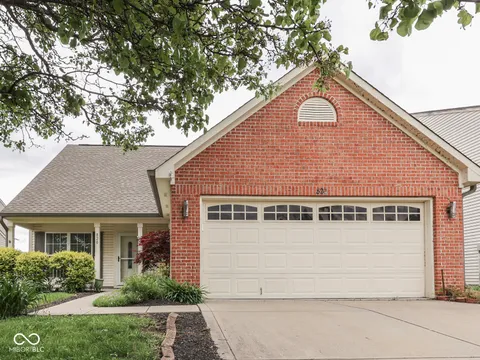820 Scotch Pine Drive, Greenwood, IN 46143 - MLS#: 22035635