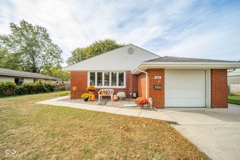 Photo of 235 Pick Avenue, Chesterfield, IN 46017 (MLS # 22069073)