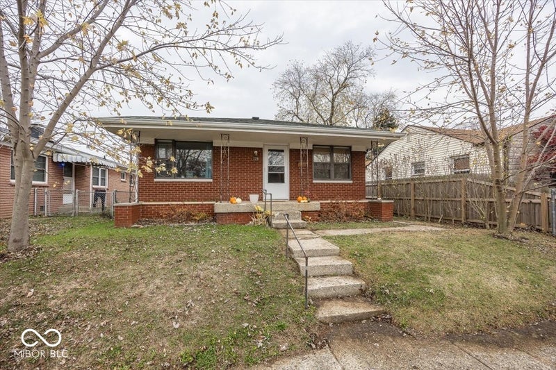 229 S 4th Avenue